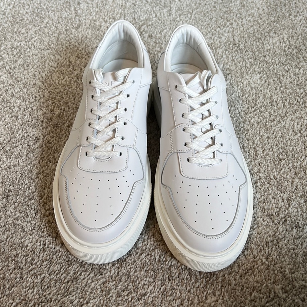 Arne Essential Leather Sneaker